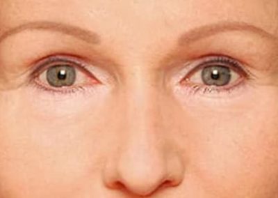 komplettes Permanent Make-up (Brauen, Lidstrich, Lippen)