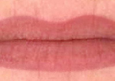 Korrektur einer misslungenen Lippenzeichnung